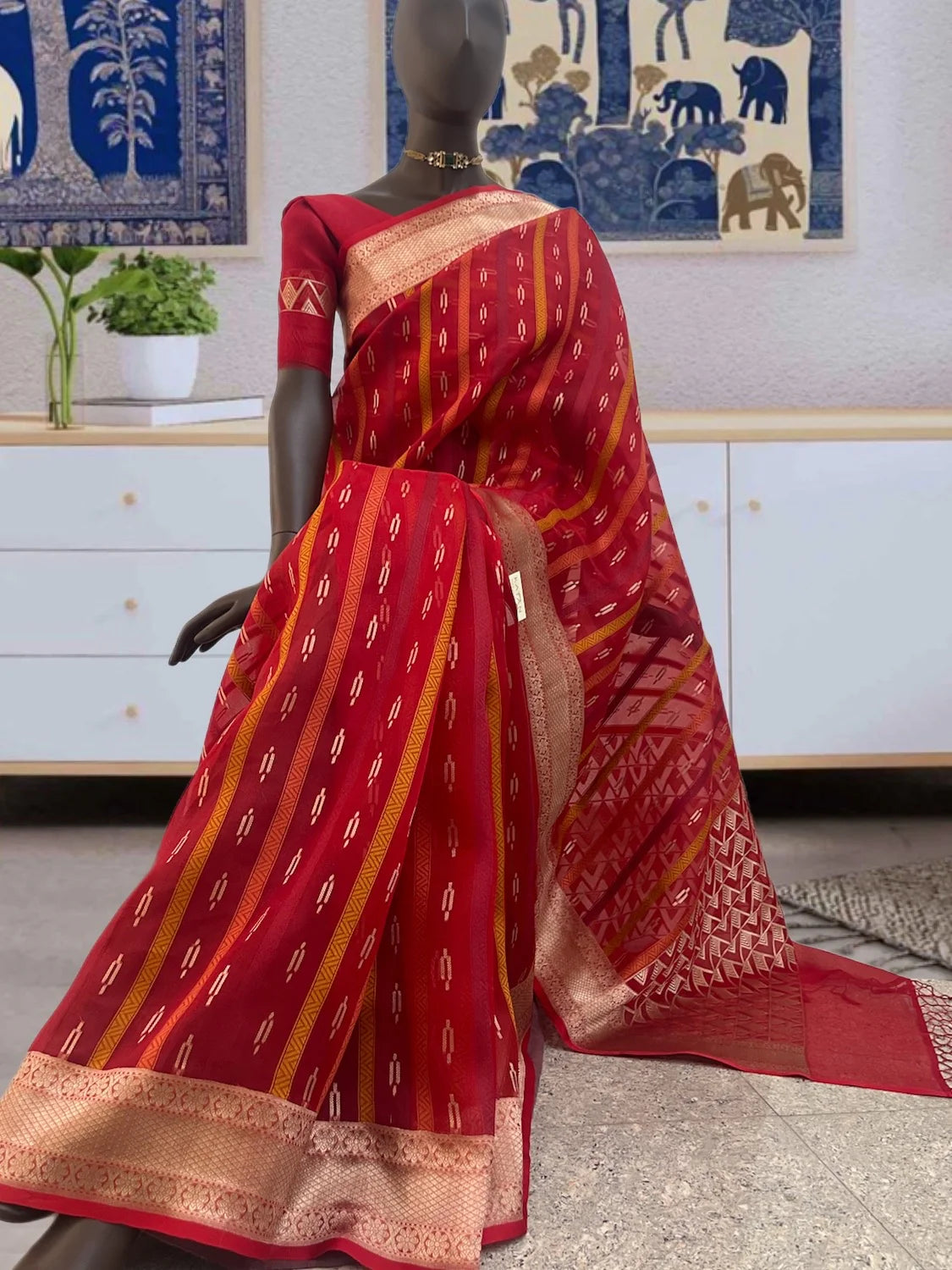 Top 5 Reasons Why Organza Sarees are Trending