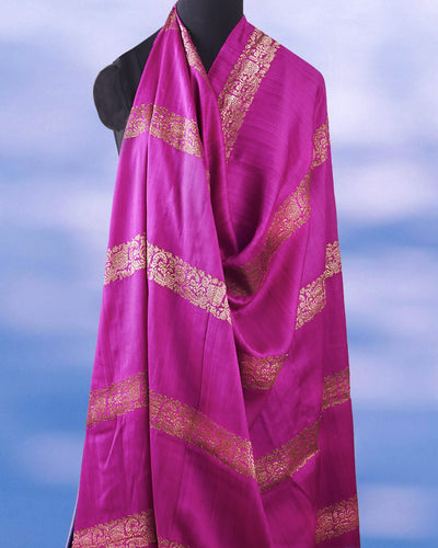 Omaira Magenta Floral Matka Georgette Saree