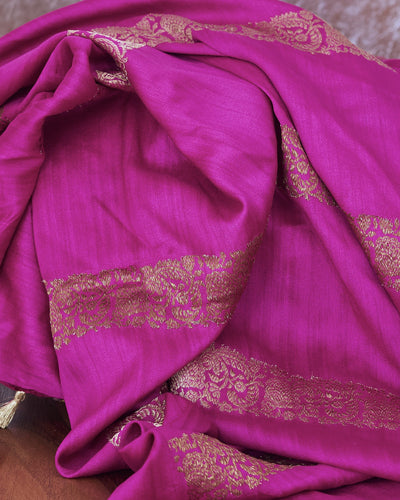 Omaira Magenta Floral Matka Georgette Saree