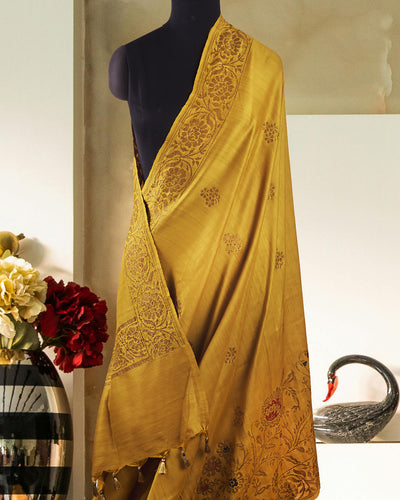 Fragrance of Henna Yellow Matka Georgette Saree