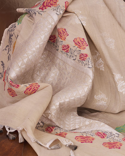 Bouquet of Roses White Tussar Georgette Saree